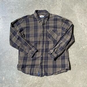 Magellan plaid flannel button up shirt